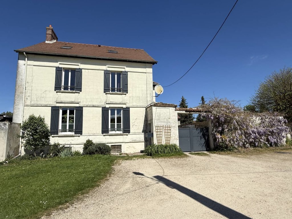 Maison à Courpalay 176m²  1