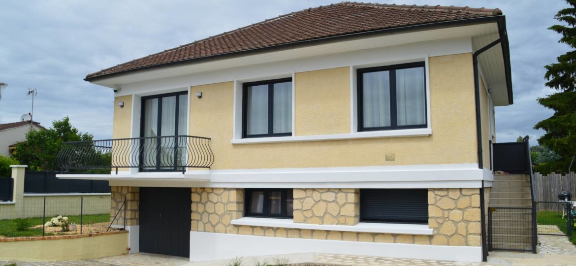 Maison à FONTENAY TRESIGNY 130m²  1