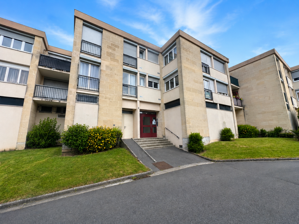 Appartement à Ozoir-la-Ferrière 64