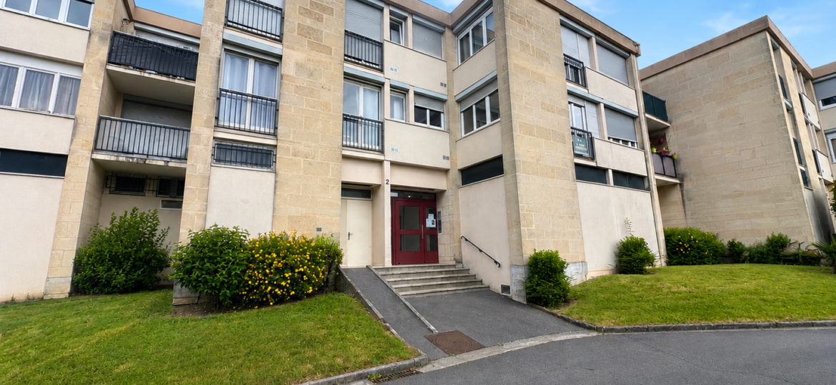 Appartement à Ozoir-la-Ferrière 64