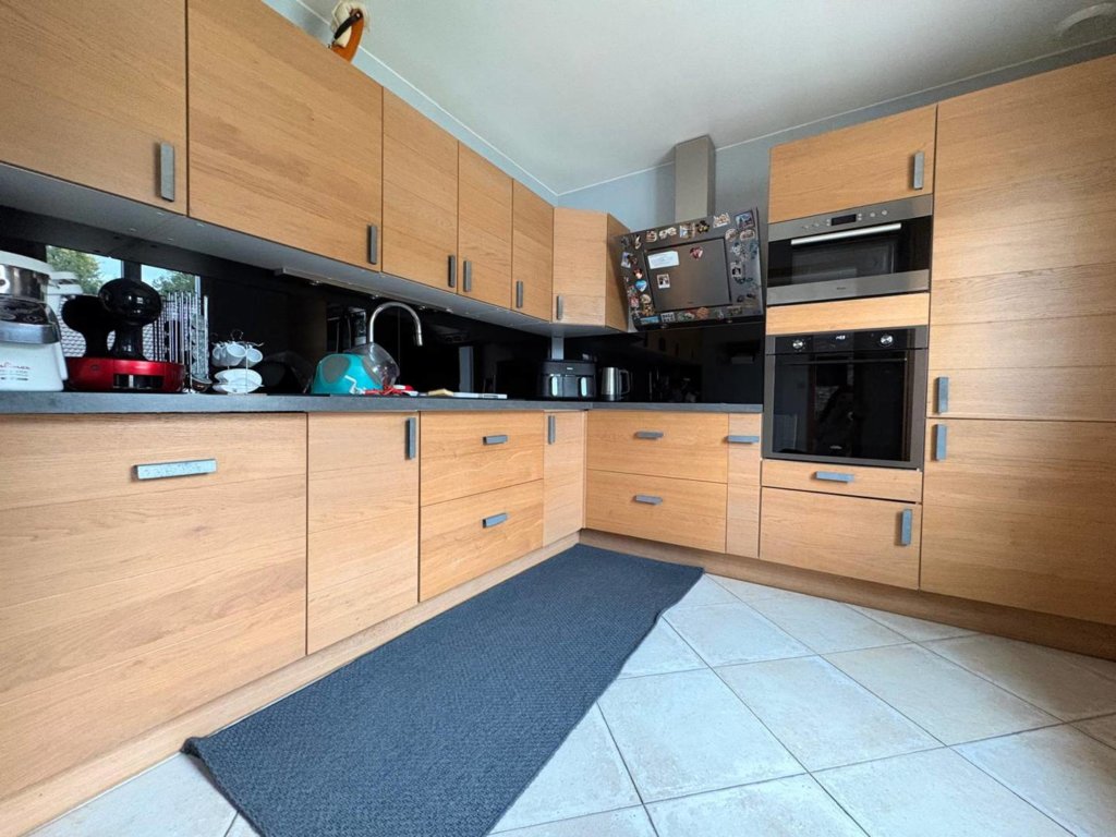 Maison à Fontenay-Trésigny 130m²  1