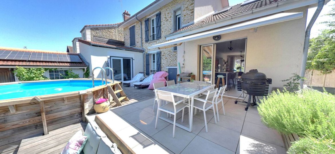 Maison à Tournan-en-Brie 182