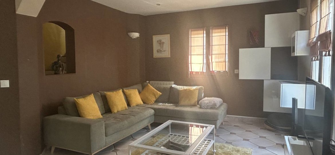 Maison à Pontault-Combault 150m²  1