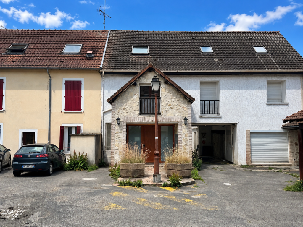 Appartement à OZOIR LA FERRIERE 41