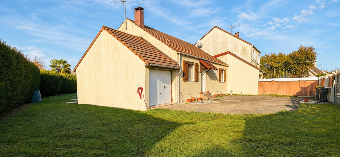 Maison à Chevry-Cossigny 85m²  1