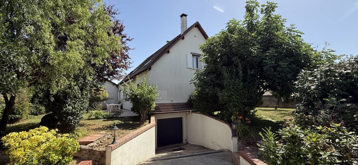 Maison à Liverdy-en-Brie 181