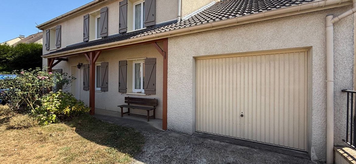 Maison à OZOIR LA FERRIERE 170m²  1