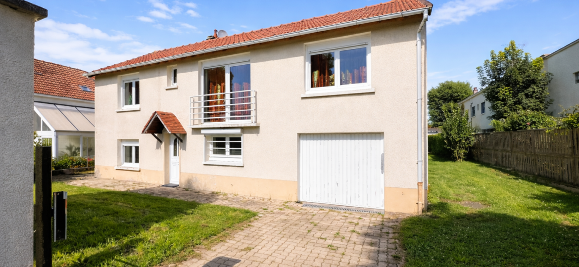 Maison à Fontenay-Trésigny 108m² 1 1