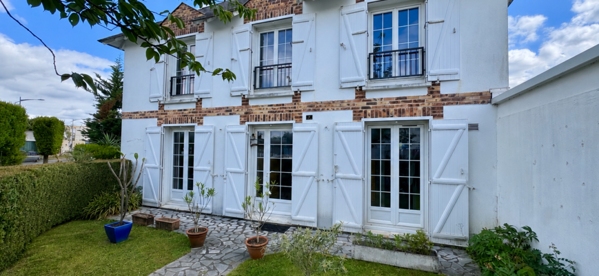 Maison à Ozoir la Ferrière 153