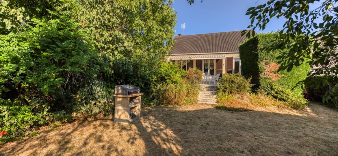 Maison à ROISSY EN BRIE 79