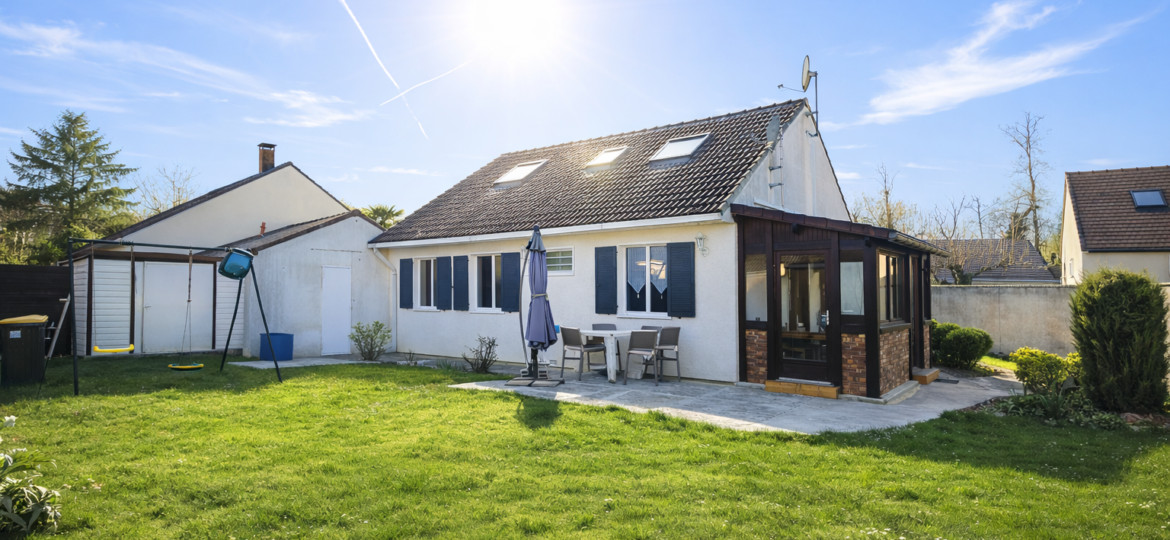 Maison à Fontenay-Trésigny 105m² 1 1