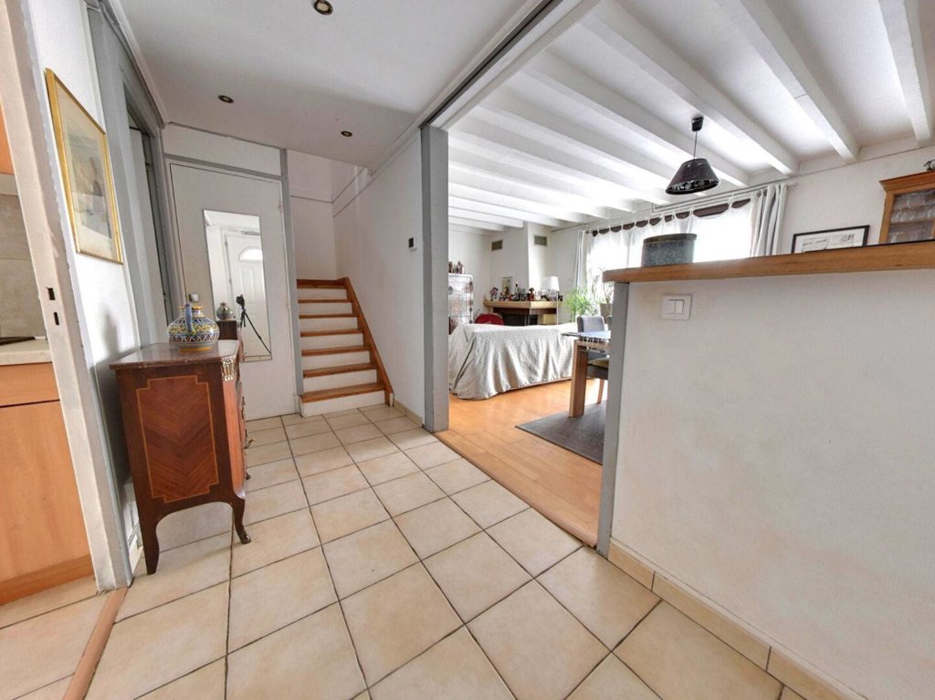 Maison à Roissy-en-Brie 90m²  1