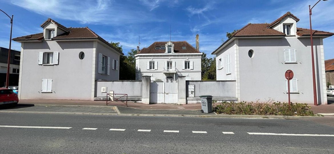 Immeuble à Chevry-Cossigny 96
