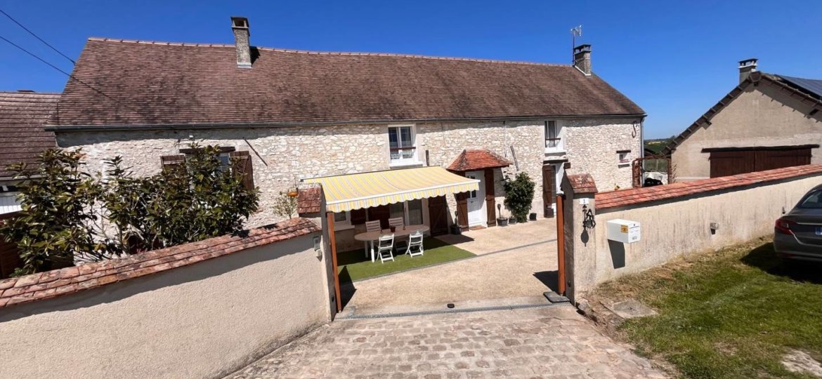 Maison à AUGERS EN BRIE 174