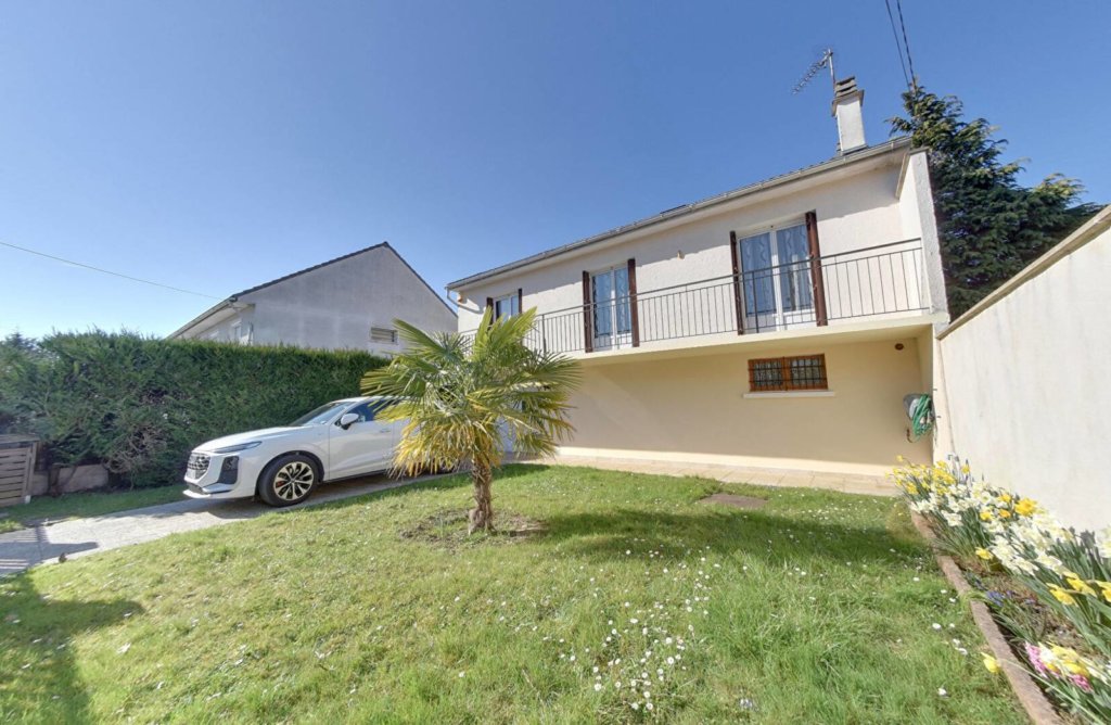 Maison à Ozoir-la-Ferrière 82m² 1 1