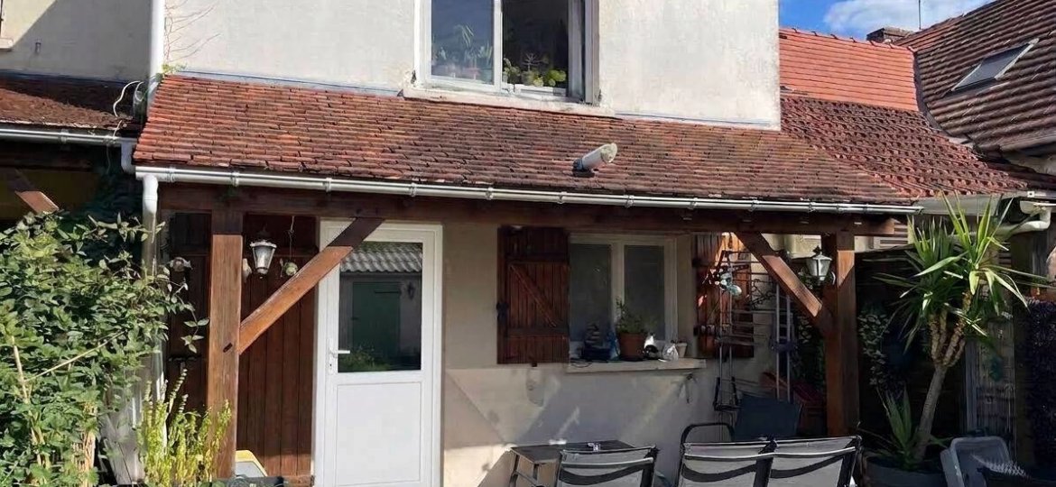 Maison à CHEVRY COSSIGNY 53m²  1