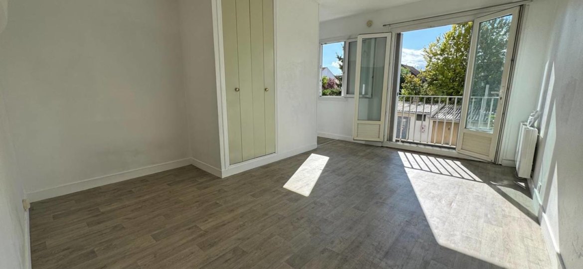 Appartement à Pontault-Combault 23