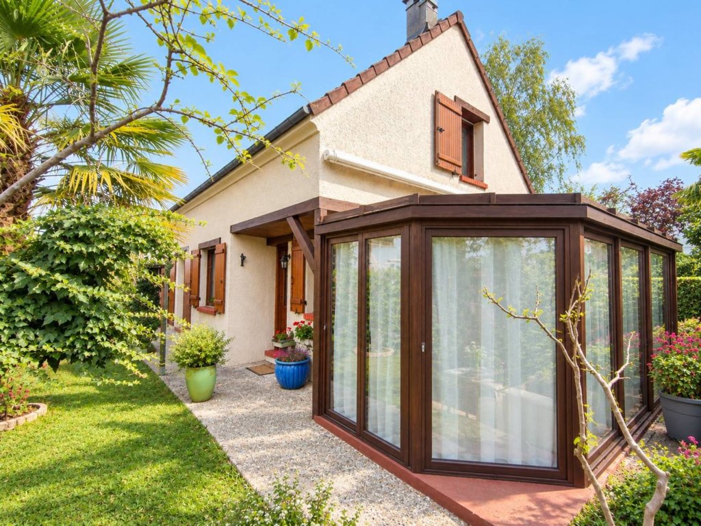 Maison à Pontault-Combault 76m²  1