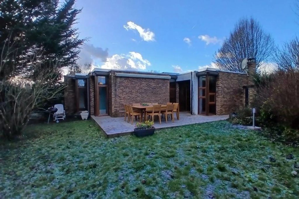 Maison à ROISSY-EN-BRIE 87m² 1 1