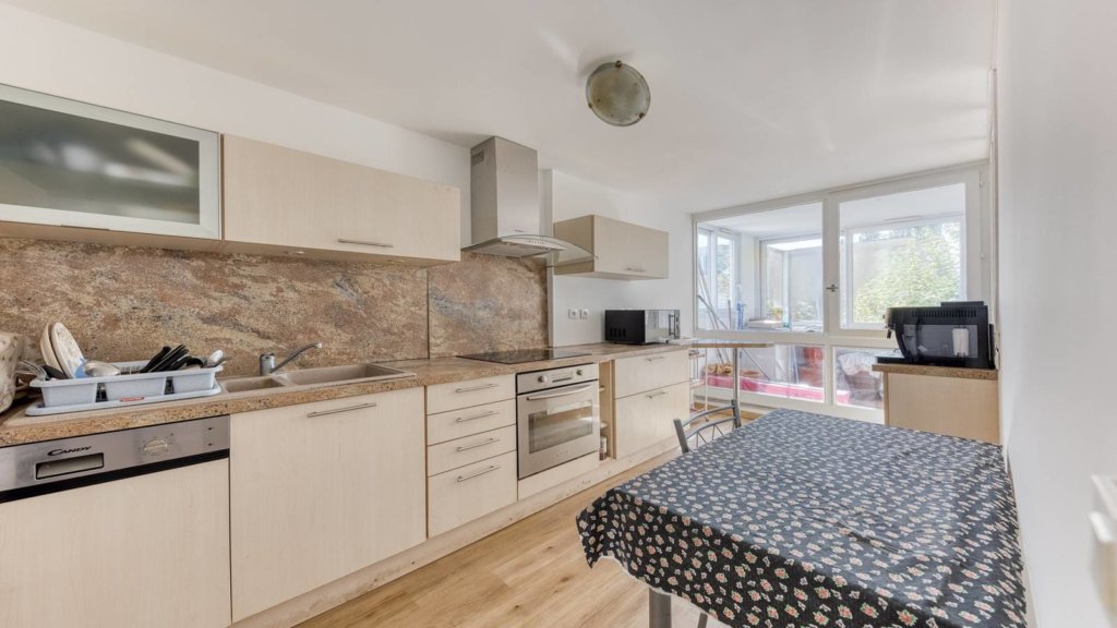 Appartement à ROISSY EN BRIE 98