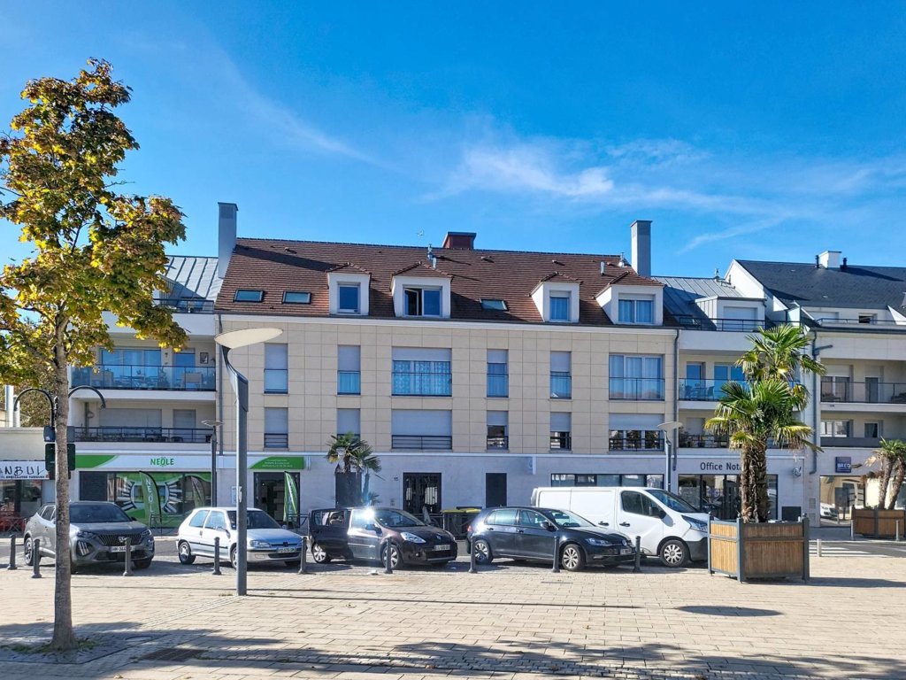 Appartement à Ozoir-la-Ferrière 78m²  1
