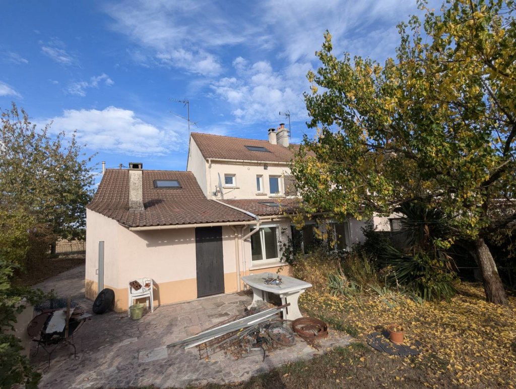 Maison à Touquin 101m²  1