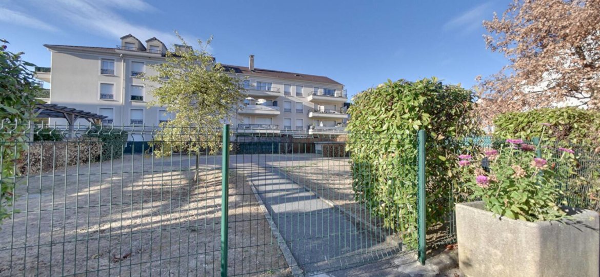Appartement à Pontault-Combault 46m²  1